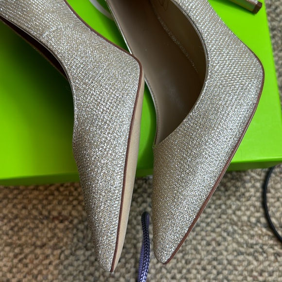 NWTIB - Sam Edelman Womens Hazel Pointed Toe Pump, Gold Mesh - Size 8 😍 - Picture 17 of 17
